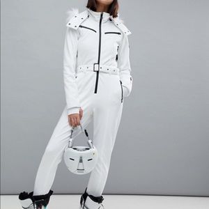 Asos women’s white snowsuit ski suit jumpsuit